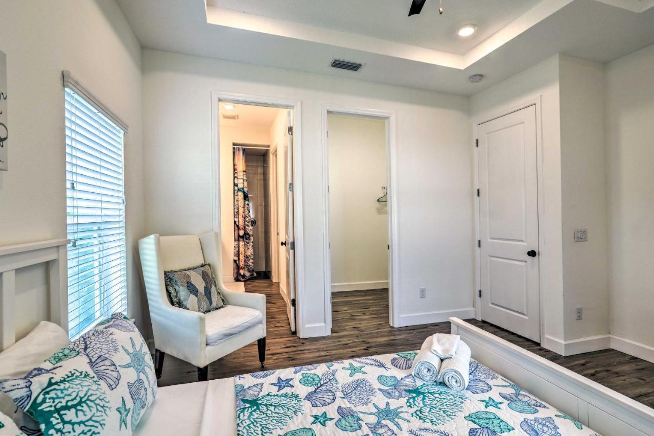 Tampa House With Patio, Near Downtown And Beaches! Kültér fotó